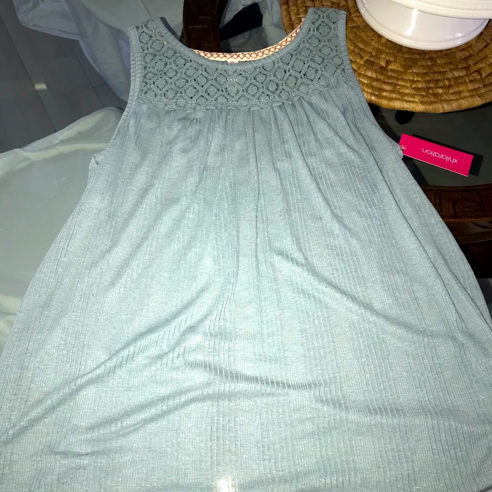 Xhilaration Summer Sleeveless Top